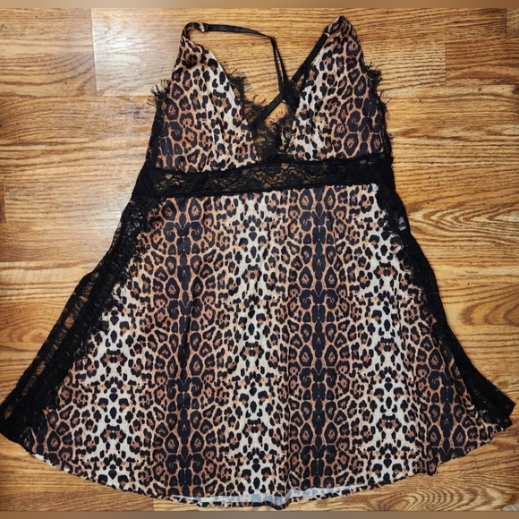 Sexy Leopard Print Babydoll Satiny Lingerie XXL - Picture 3 of 7